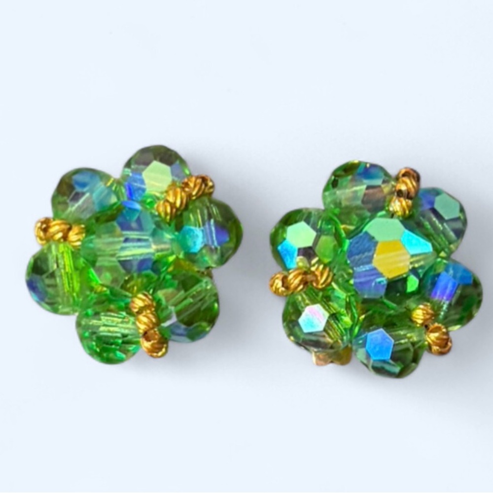 Elegant Vintage Emerald Green Iridescent Crystal Cluster Clip-On Earrings